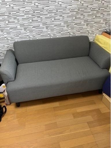 IKEA 2人掛けソファ
