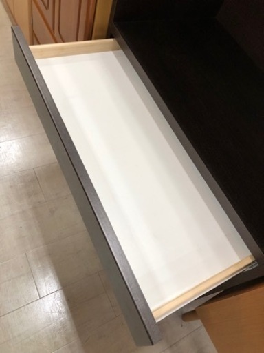 取りに来れる方限定！ニトリの壁面ユニットデスクです！