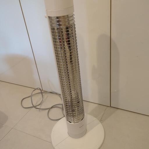 遠赤電気ストーブ