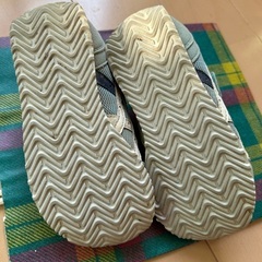 17.0cm アシックス　キッズ　シューズ　の画像