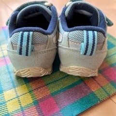 17.0cm アシックス　キッズ　シューズ　の画像