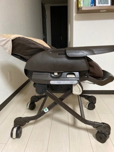 Combi Nemulila AutoSwing コンビ 電動ハイローチェア ネムリラ オートスウィング