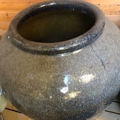 焼き物壺大型壺美品実用品インテリア特別価格の画像