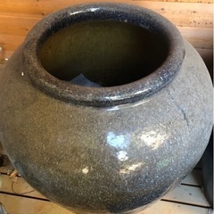 焼き物壺大型壺美品実用品インテリア特別価格の画像