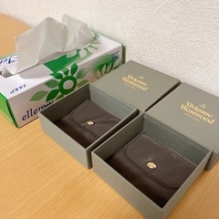 【小物入れにできる空箱】ヴィヴィアンウエストウッドの画像
