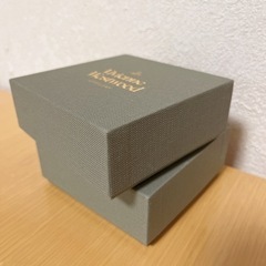 【小物入れにできる空箱】ヴィヴィアンウエストウッドの画像