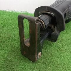 マキタ makita JR141D 充電式レシプロソー 14.4V【野田愛宕店】【店頭取引限定】【中古】管理番号：ITLS7J005CYLの画像