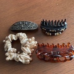 ヘアアクセサリー