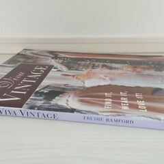 ファッション洋書(全文英語)の画像