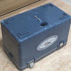 クーラーボックス 　釣りやキャンプでお使いください。　0円です。の画像