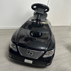 レクサス 乗用玩具 足蹴り車 電動