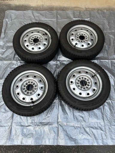 ブリヂストンスタッドレスタイヤ2022年製　155/65R13