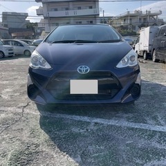 2015 トヨタ　アクア　低走行美車