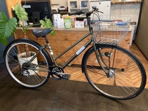 年末セール！防犯登録料　無料！【後輪タイヤ・後輪チューブ新品！】LEDオートライト　6段変速　27インチ自転車　モスグリーン