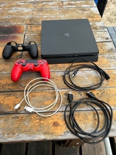 プレーステーション4【購入者様決まりました】