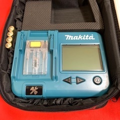 新品 27%OFF】 マキタ純正バッテリーチェッカーBTC04 (にゃん