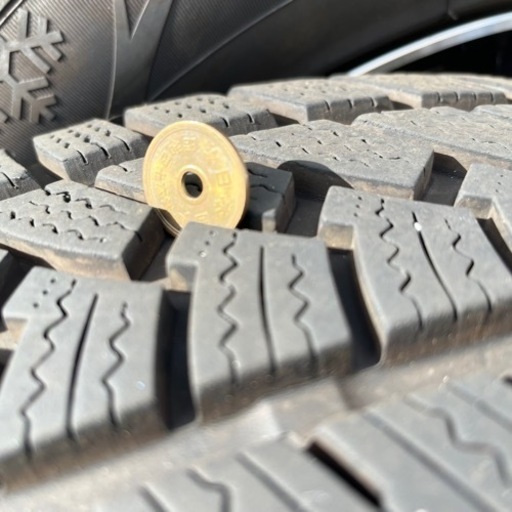 2020年製造 スタッドレスタイヤ 225/60R17 INTERSTATE DURATION30 + 17インチホイール 100×5