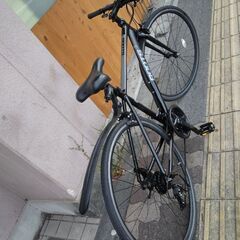 ROOTS ロードバイク 黒 700C ROOTS[ルーツ]700c クロスバイク(M) アルミ/21speed/パール