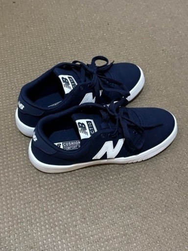 スニーカーNB 24cm