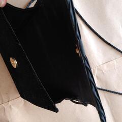 ショルダーバッグの画像