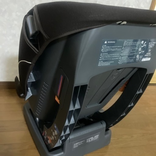 【新品未使用✨】リーマンのチャイルドシート