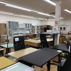 ★ジモティ割あり★ ニトリ 丸テーブル  W80×D80×H71 クリーニング済み SJ4437の画像