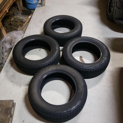 195/65R15 ブリヂストンVRX2 バリ山