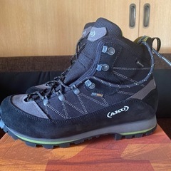 AKU GTX 登山靴の画像