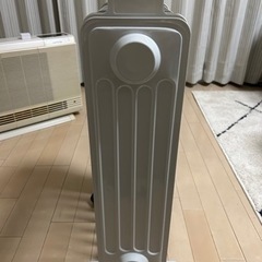 オイルヒーター　タオルハンガー付き　ストーブの画像