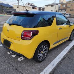 H27年式　シトロエン　DS3 スポーツシック　イエロー ６速マニュアル　HDDナビ　MT車の画像