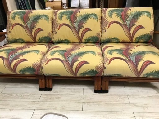 ハワイアンソファー&デーブルセット