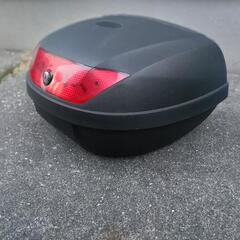 バイクリアボックス