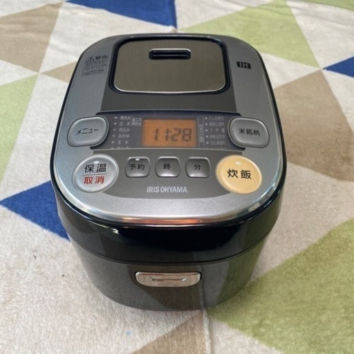IRIS RC-IB30-B　アイリスオーヤマ　IH炊飯器3合