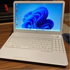 Windows11 ノートパソコンの画像