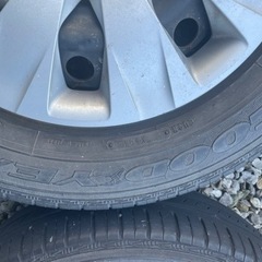 ノア80系  純正ホイール４本　タイヤ付きの画像