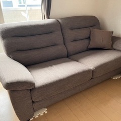 ニトリ　3人用布張りソファ　ダークモカ