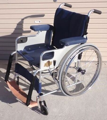 日本ウィールチェア　アルミ手折れ式　自走式車椅子　座面幅43㎝