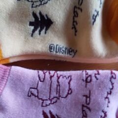 新品･未使用 くまのプーさん柄 厚地婦人靴下2点セット①の画像