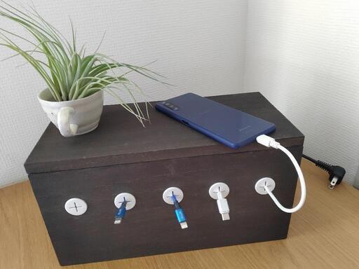 ハンドメイド　携帯充電　ケーブル収納