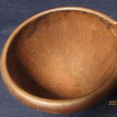 すり鉢風食器の画像