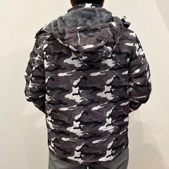 新品未使用 L【マウンテンパーカー】メンズ 迷彩 ウインドブレーカー アウター 登山 釣り スキースノボの画像