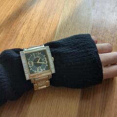 値下げしました！JAGURA　腕時計の画像