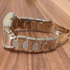 値下げしました！JAGURA　腕時計の画像