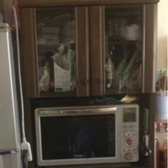 食器棚あげます。