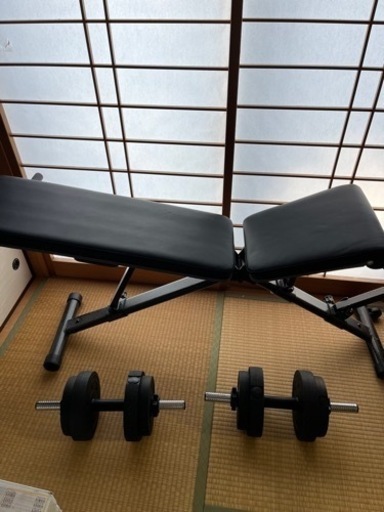 ダンベル、ベンチ