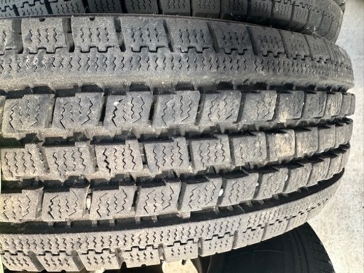 キャンター１.5トンで使用してたスタッドレス　185/80/14 6本