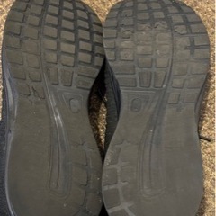 運動靴 黒 26.5cmの画像