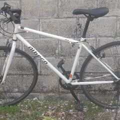 ノーパンク自転車【スポーク要修理】