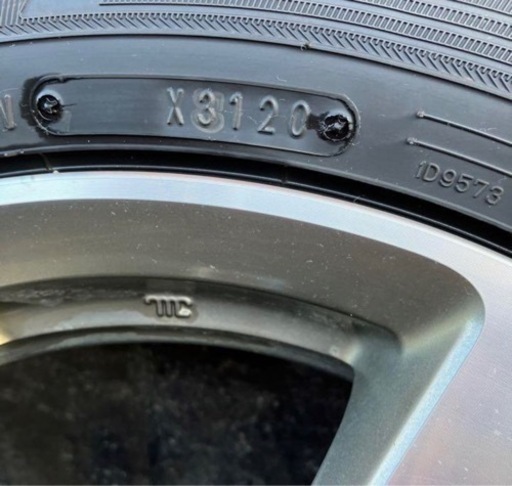 高年式スタッドレスホンダ　n-one純正ホイールセット
