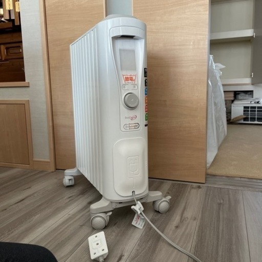 デロンギ　オイルヒーター